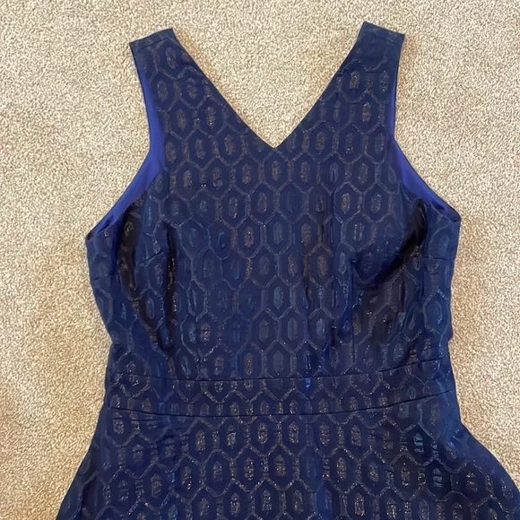 Cynthia Steffe Jacquard evening dress - Picture 3 of 6